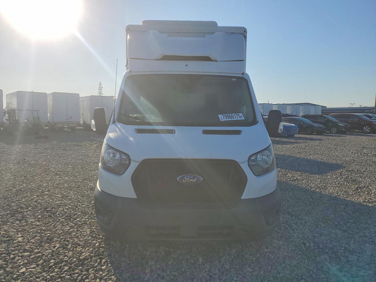 2020 Ford Transit Delivery Truck - Фото 5