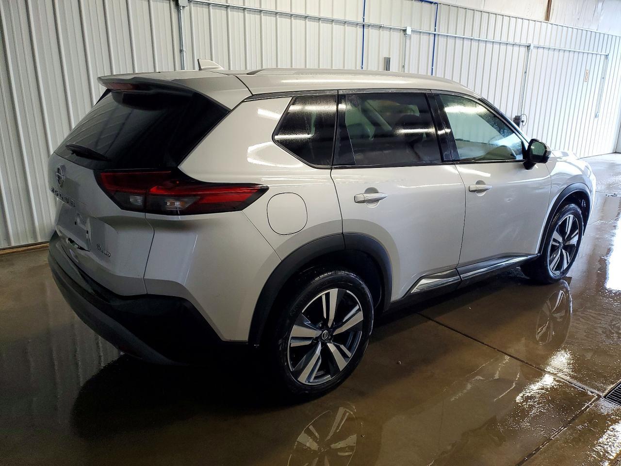 2021 Nissan Rogue Sl - Image 3