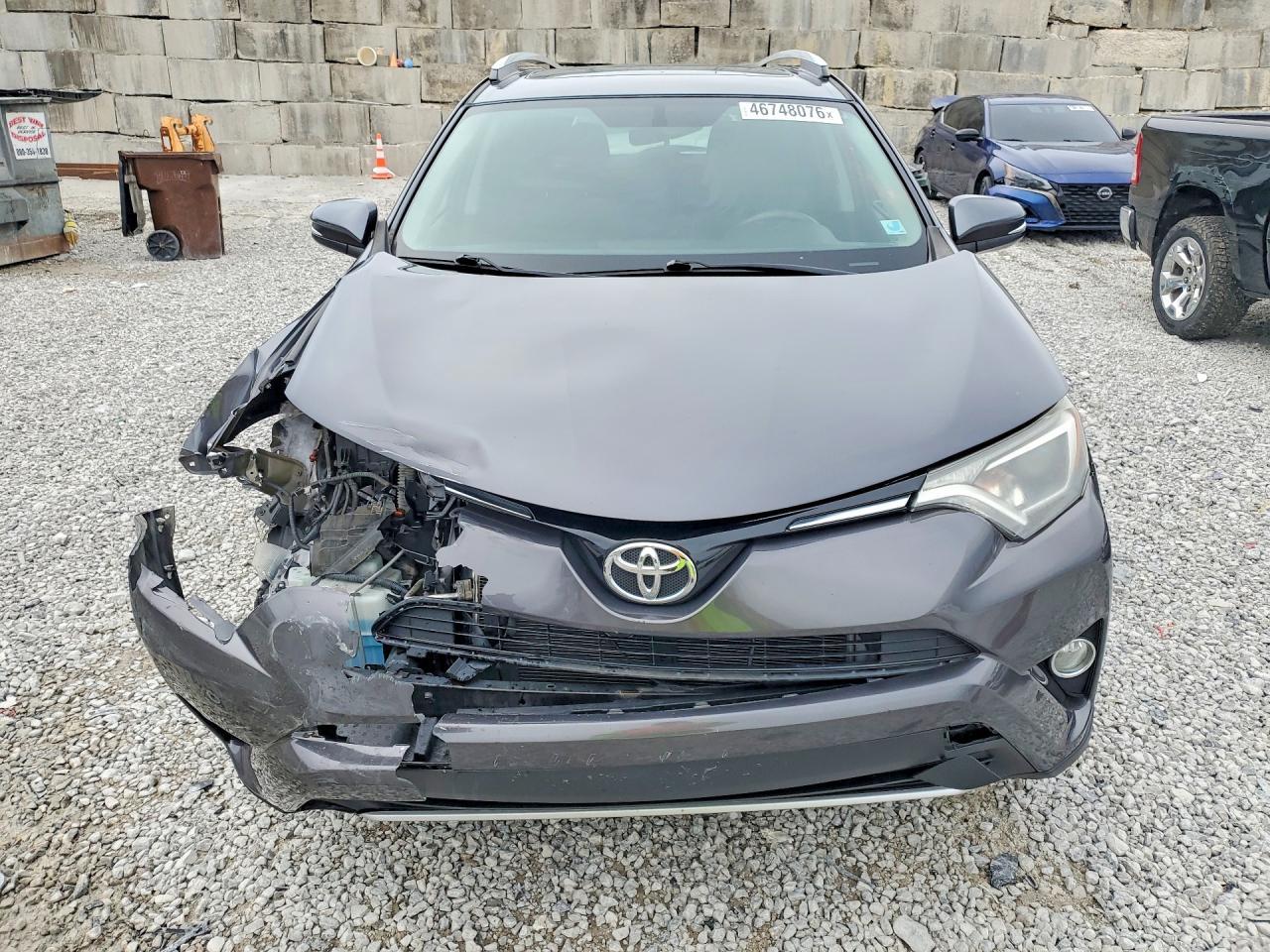 2016 Toyota Rav4 Xle - Image 5