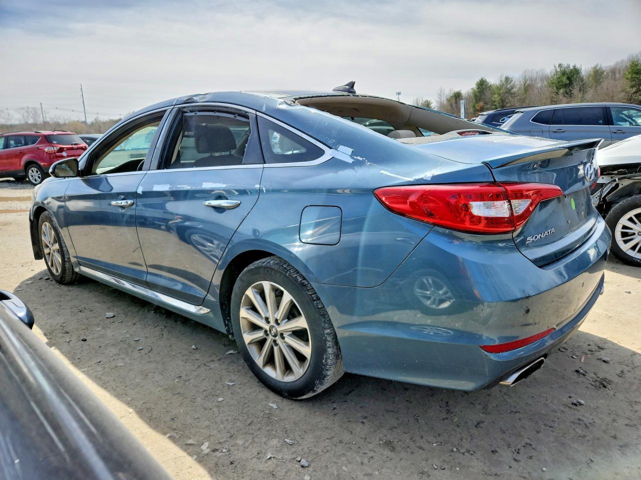 2016 Hyundai Sonata Limited - Image 2