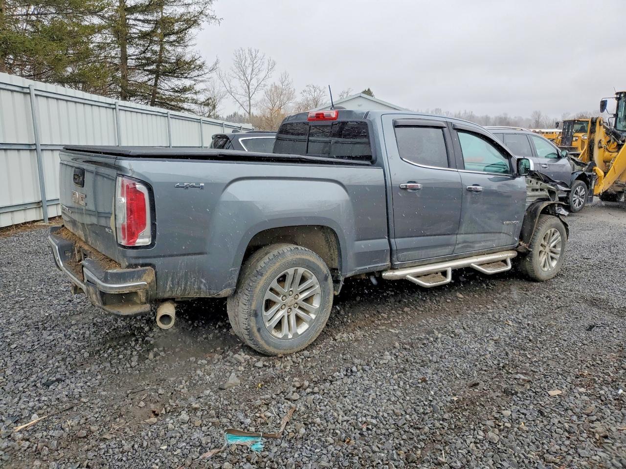2019 GMC Canyon Slt - Image 3