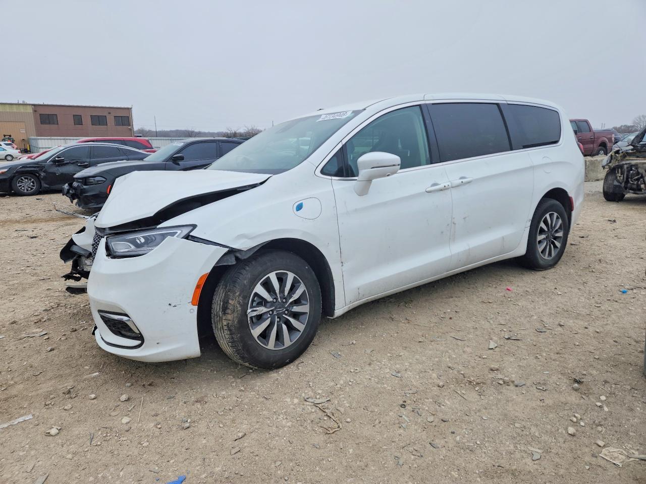 2022 Chrysler Pacifica Hybrid Touring L