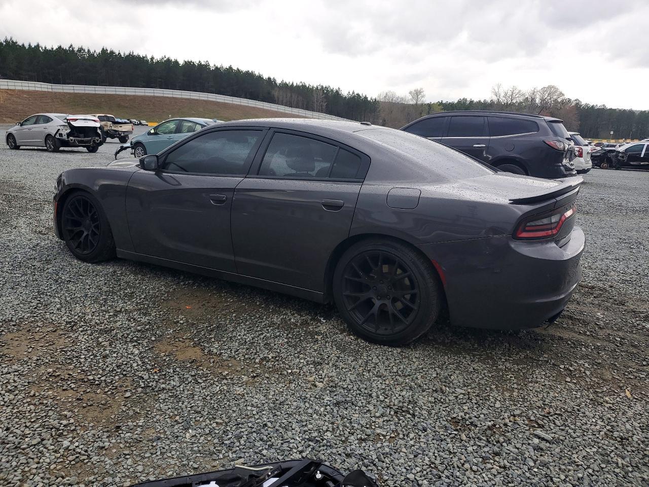 2018 Dodge Charger Sxt - Фото 2