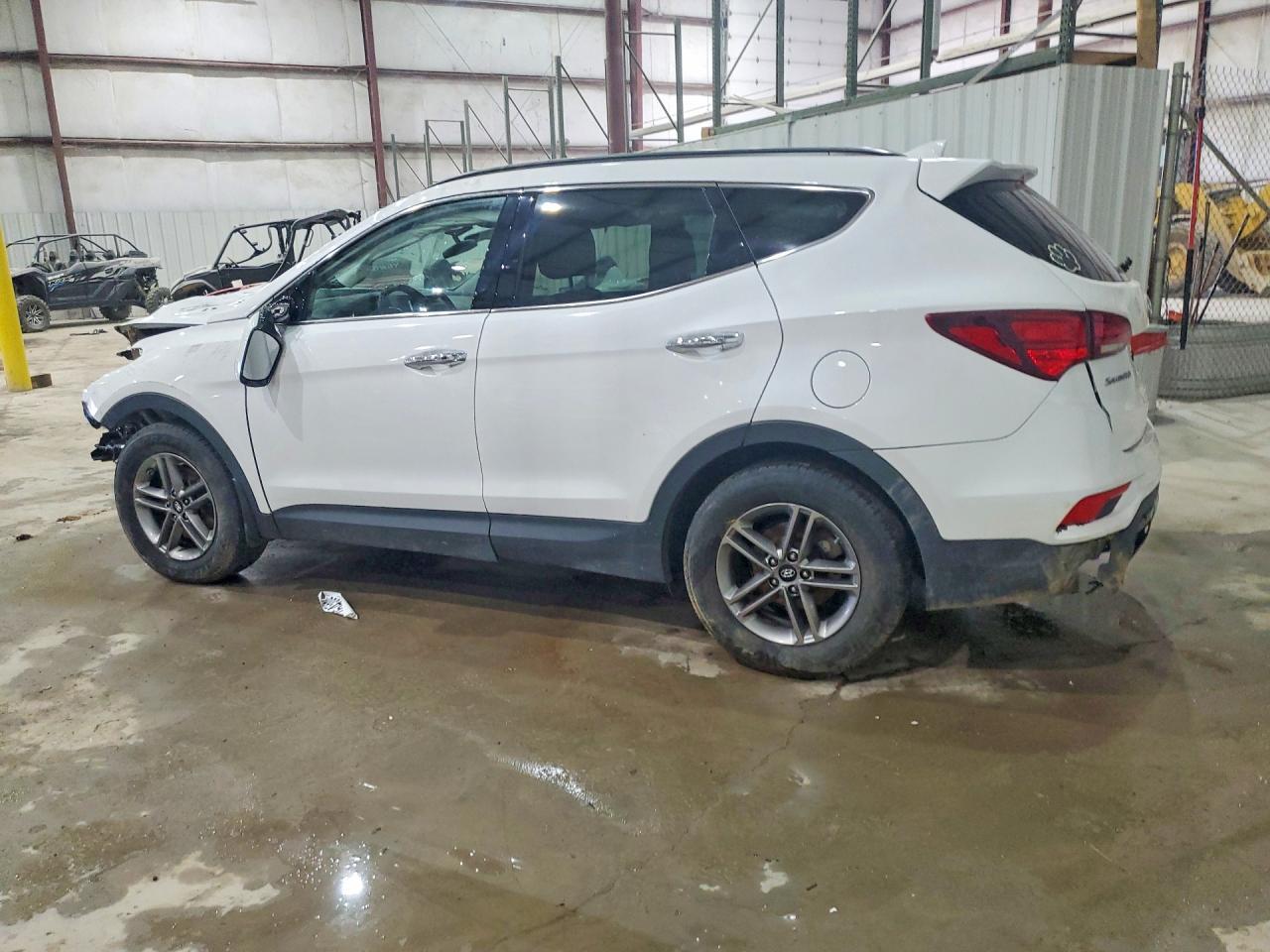 2018 Hyundai Santa Fe Sport 2.4L - Image 2