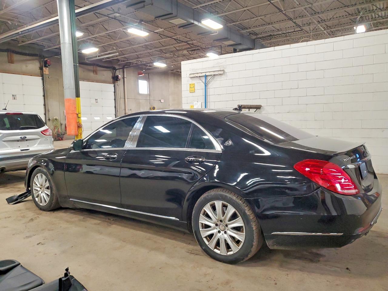 2015 Mercedes-Benz S 550 4Matic - Фото 2