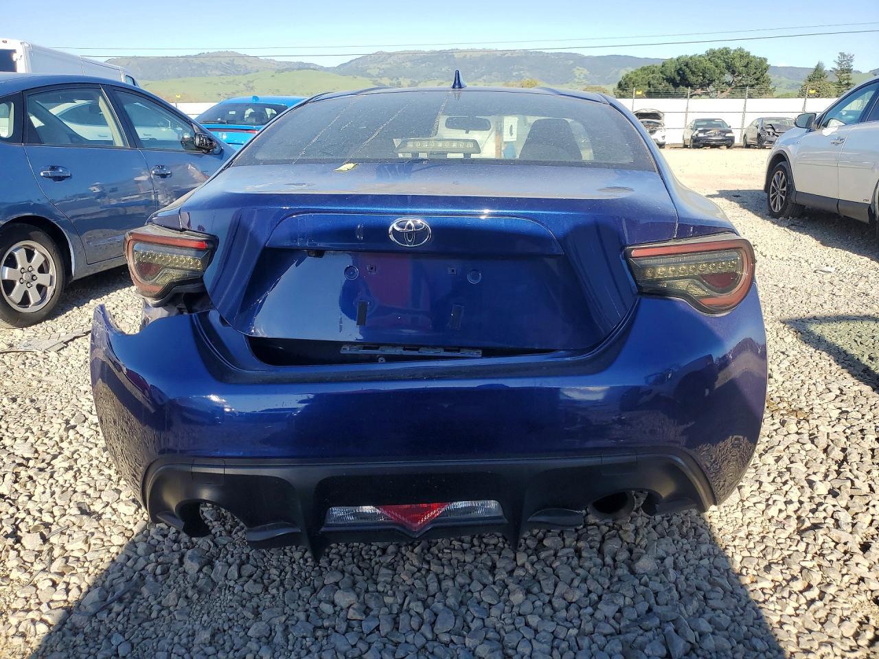 2017 Toyota 86 Base - Image 6