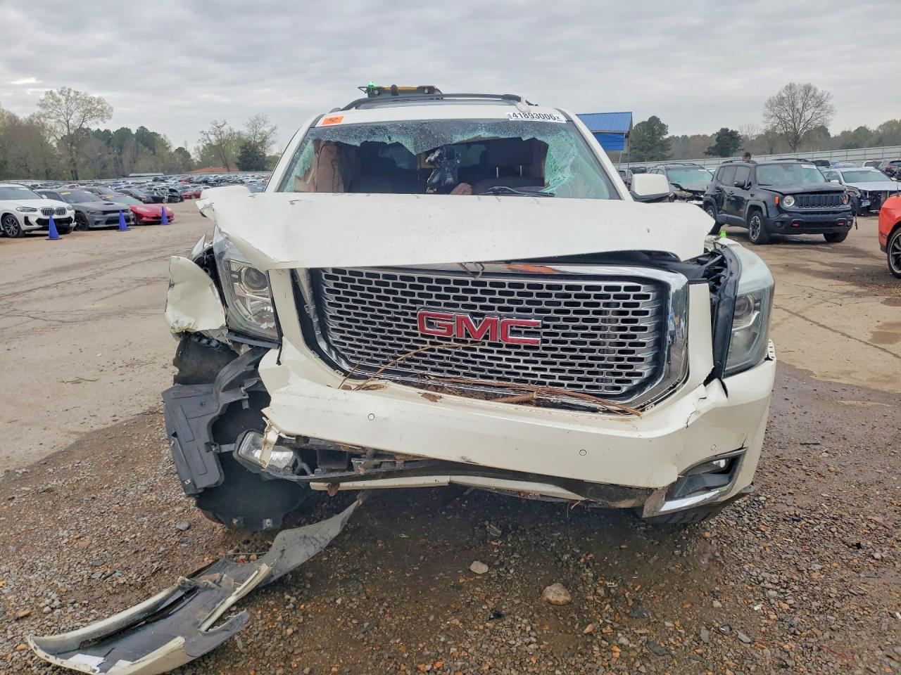 2015 GMC Yukon Denali - Фото 5