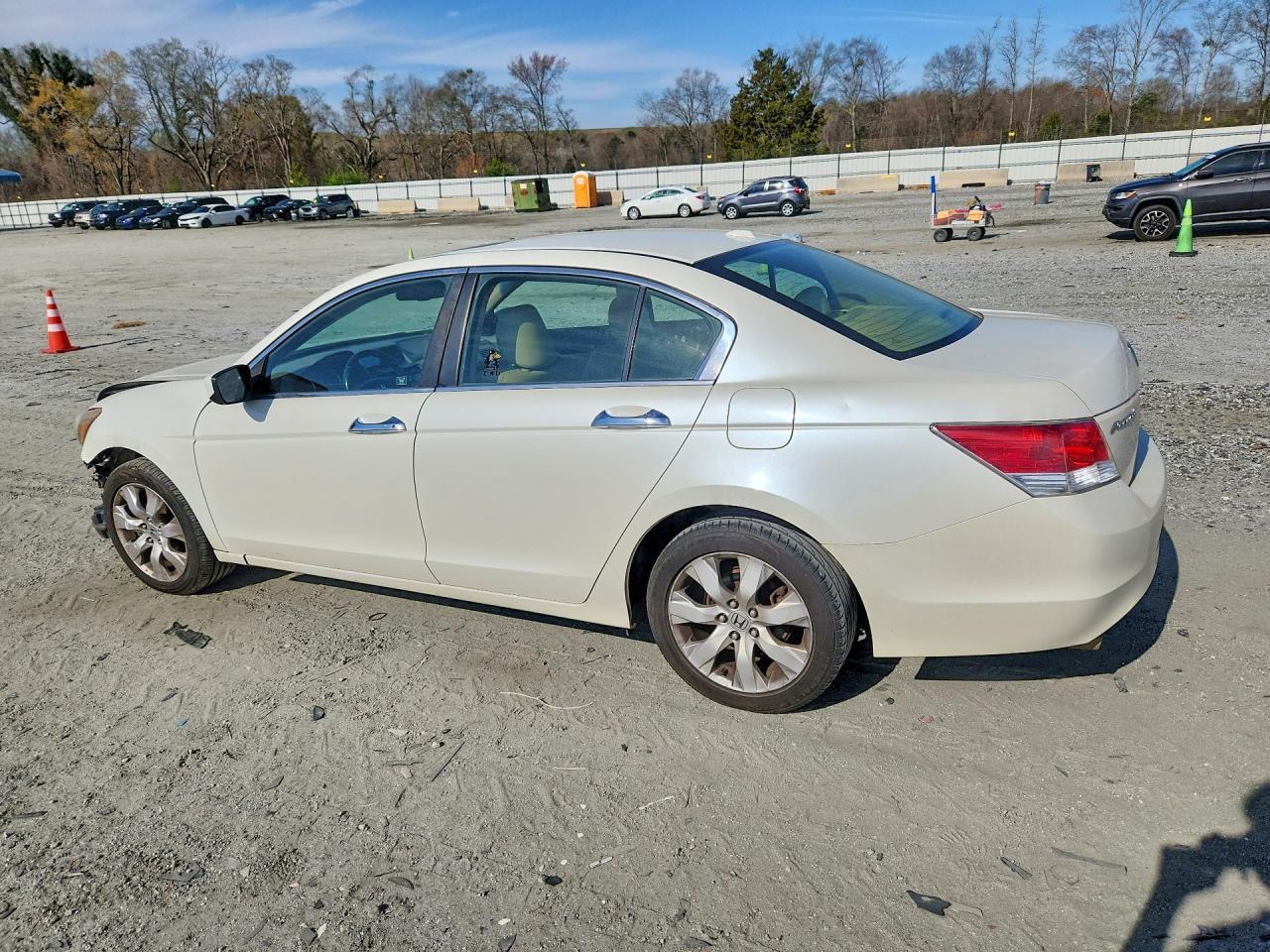 2010 Honda Accord - Фото 2