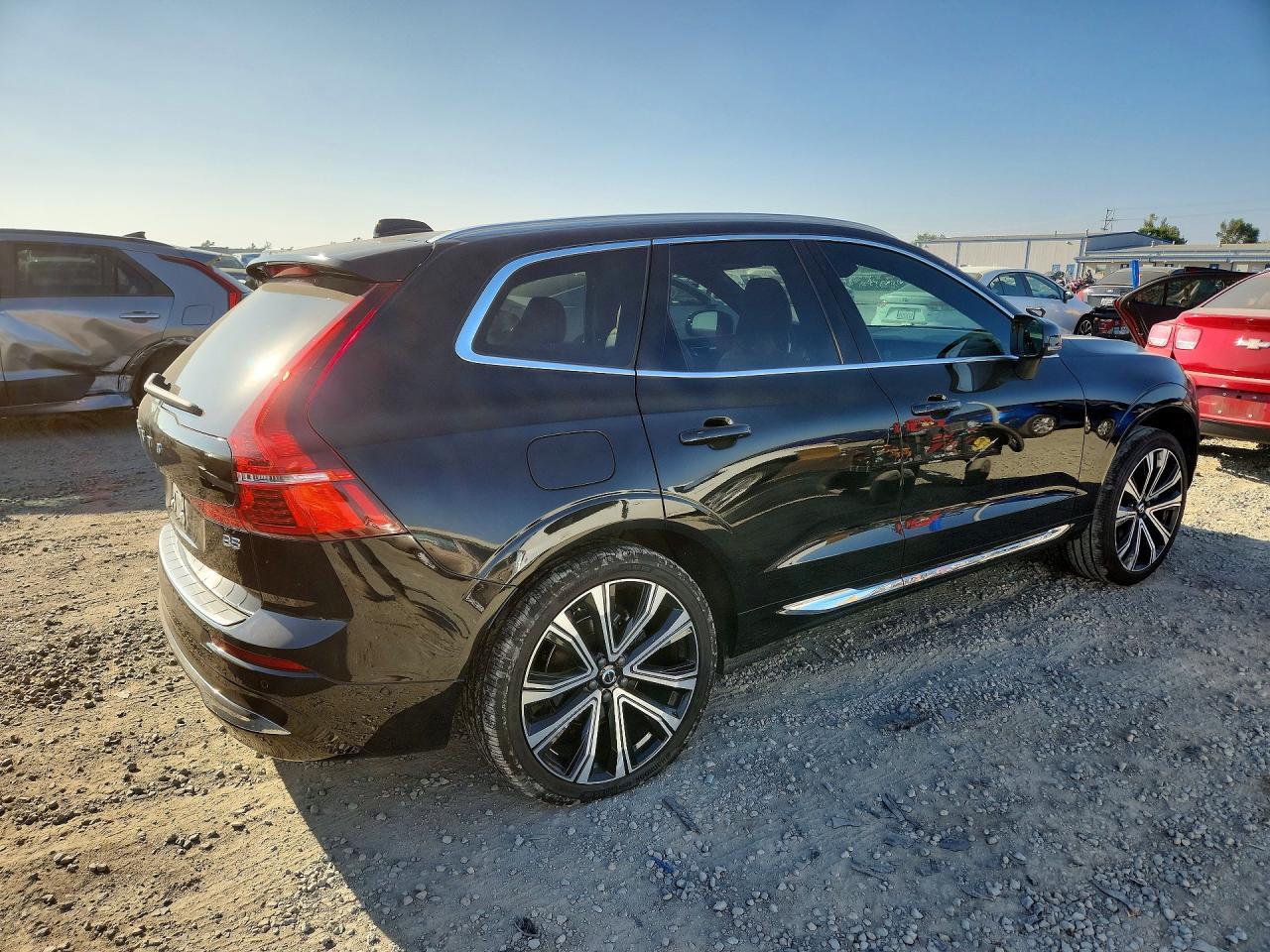 2023 Volvo Xc60 Ultimate - Фото 3