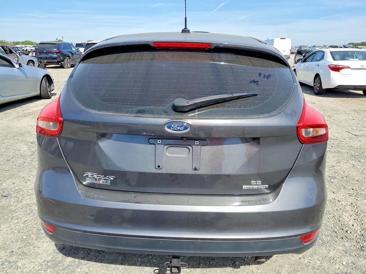 2016 Ford Focus Se - Image 6