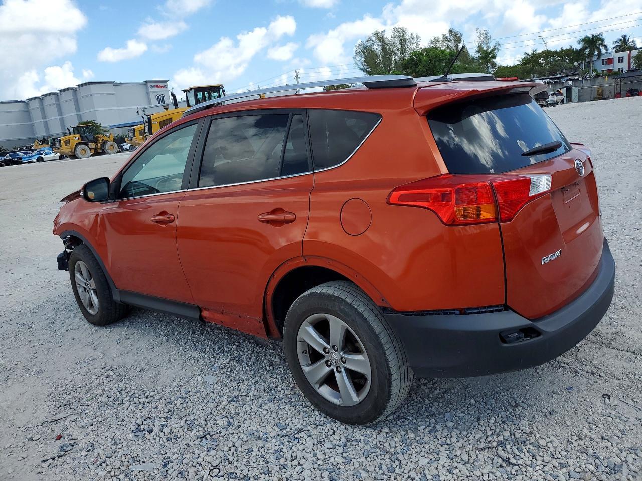 2015 Toyota Rav4 Xle - Фото 2