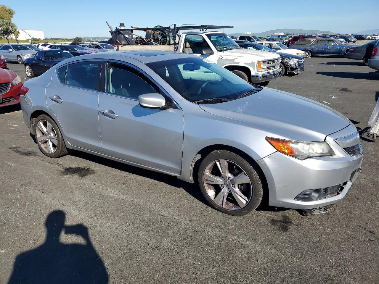 2015 Acura Ilx 20 Tech - Image 4