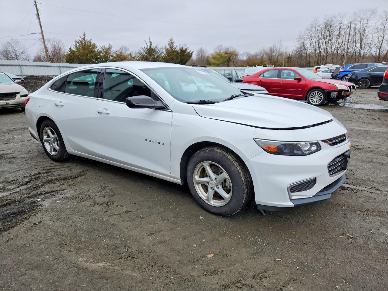2016 Chevrolet Malibu Ls - Фото 4