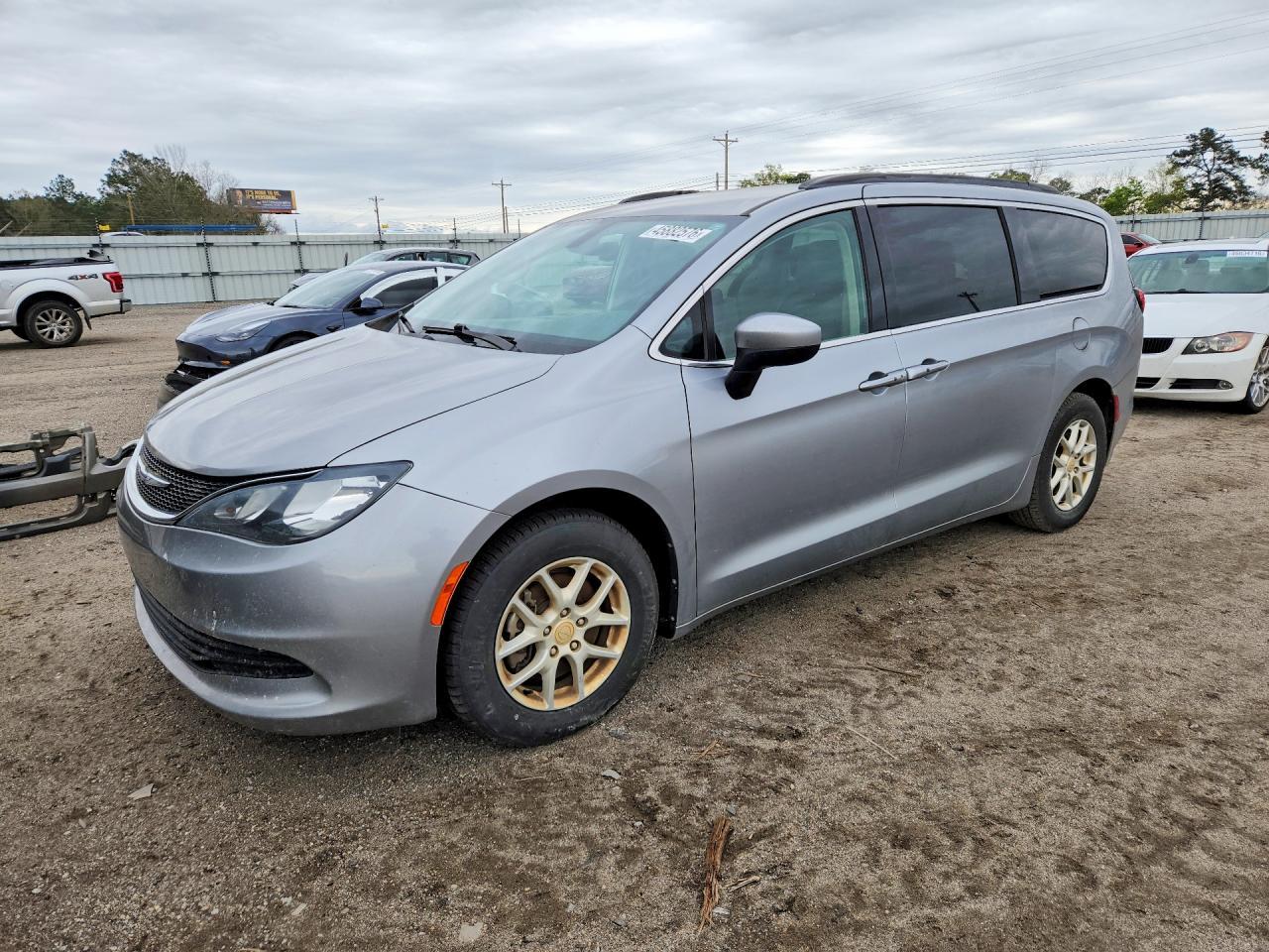 2020 Chrysler Voyager Lxi