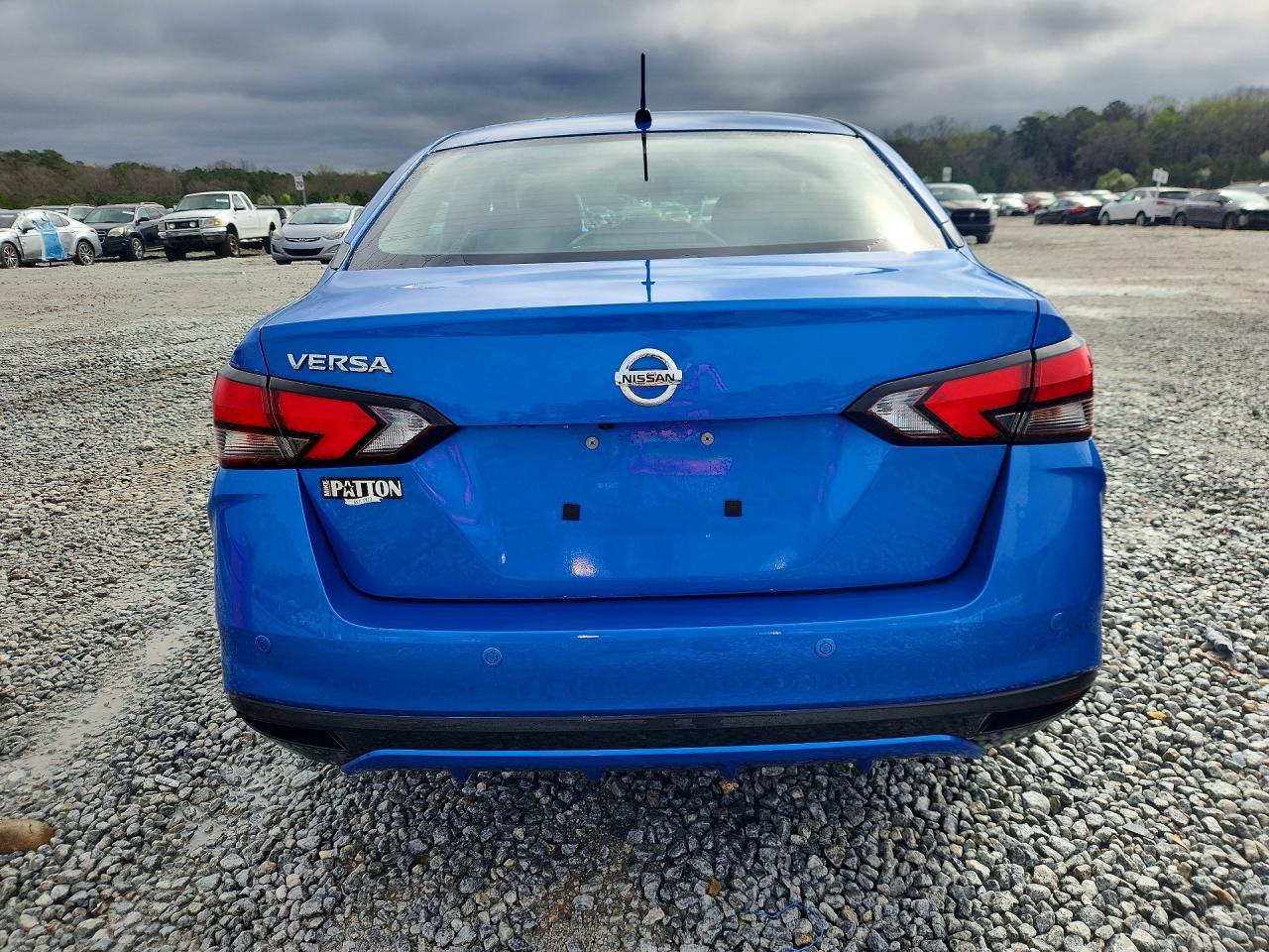 2020 Nissan Versa S - Фото 6