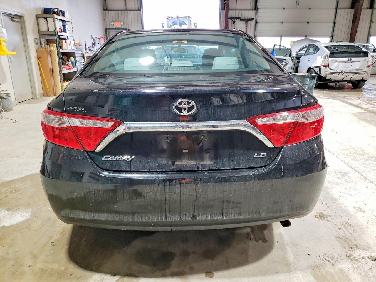 2015 Toyota Camry Le - Image 6