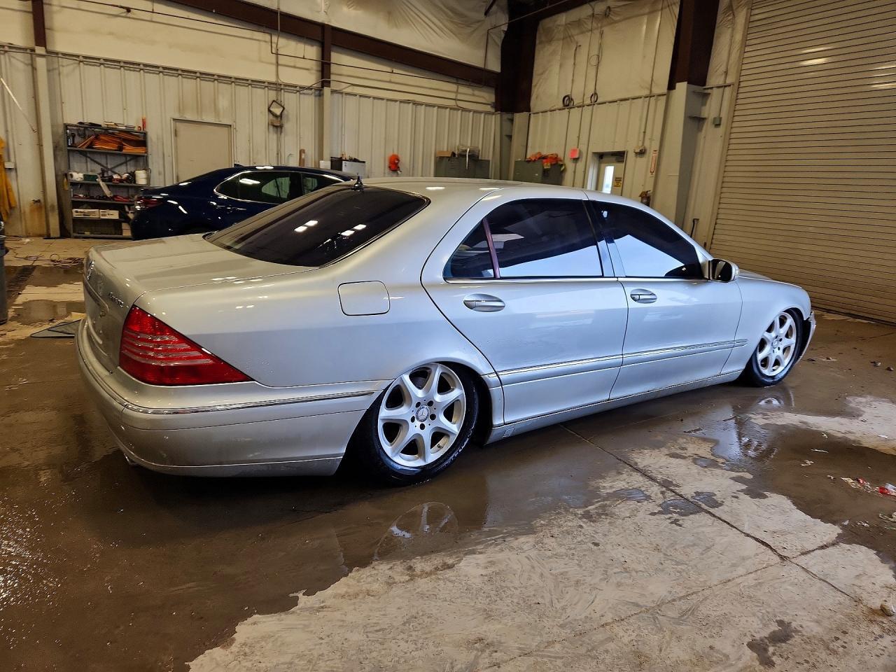 2004 Mercedes-Benz S 430 4Matic - Image 3