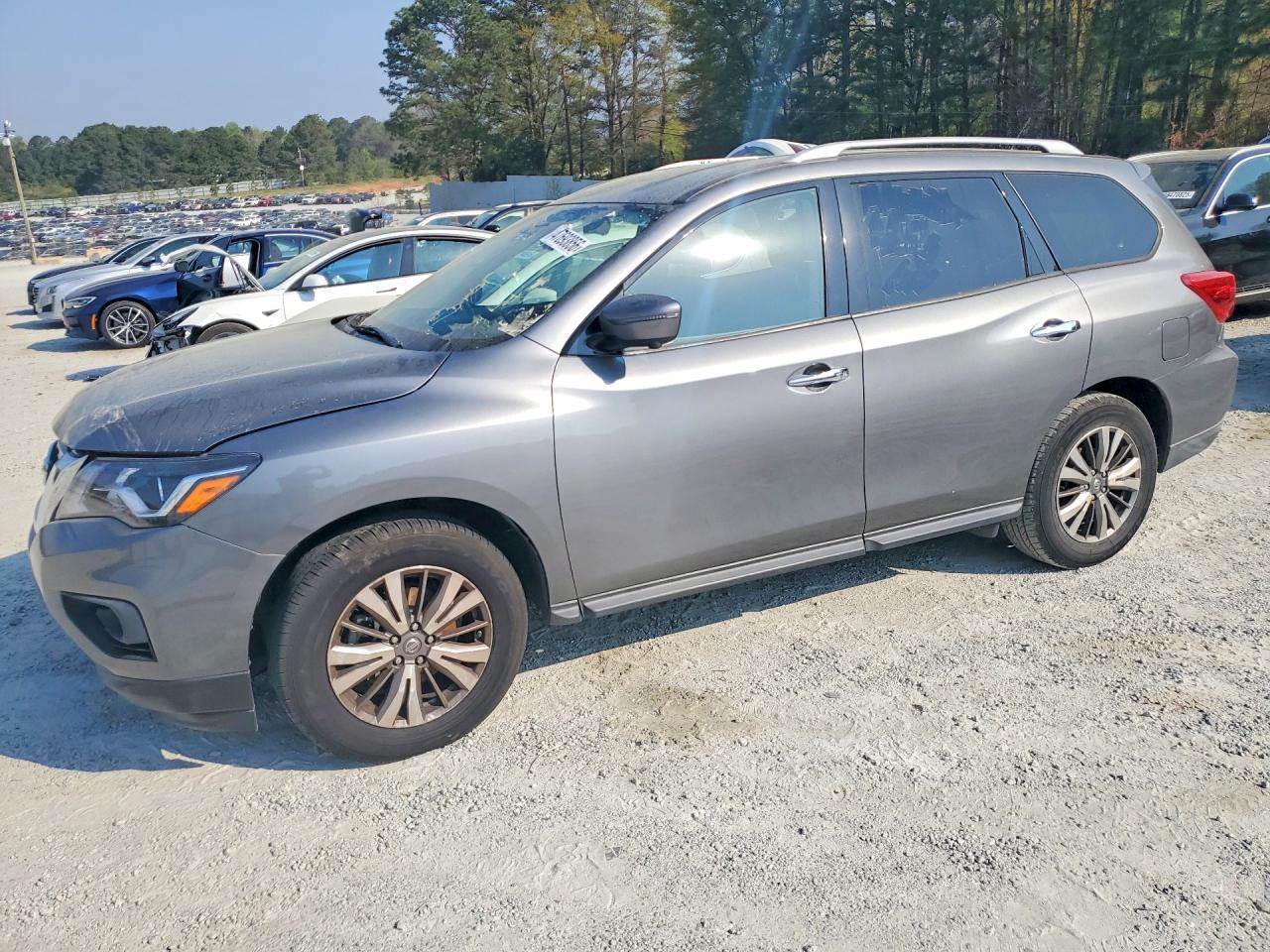 2018 Nissan Pathfinder Sl