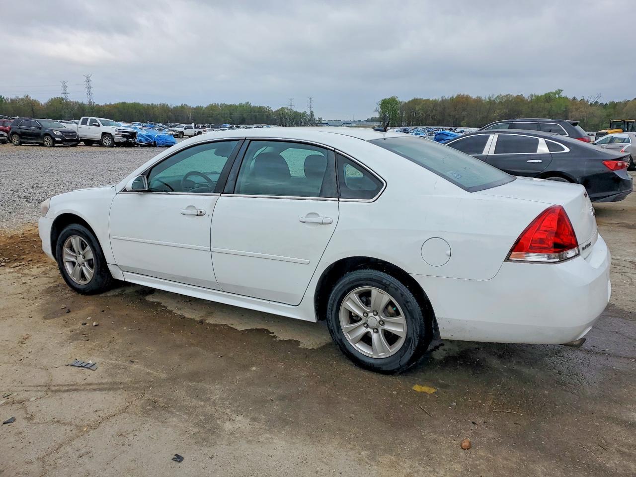 2012 Chevrolet Impala Ls - Фото 2