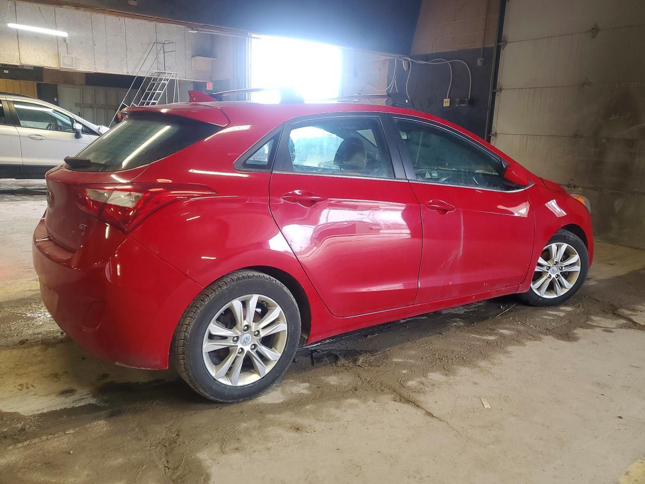 2013 Hyundai Elantra Gt Base - Image 3