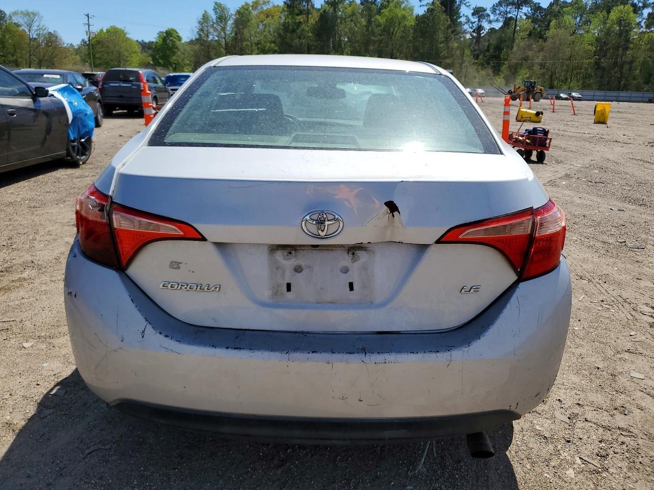 2018 Toyota Corolla Le - Image 6