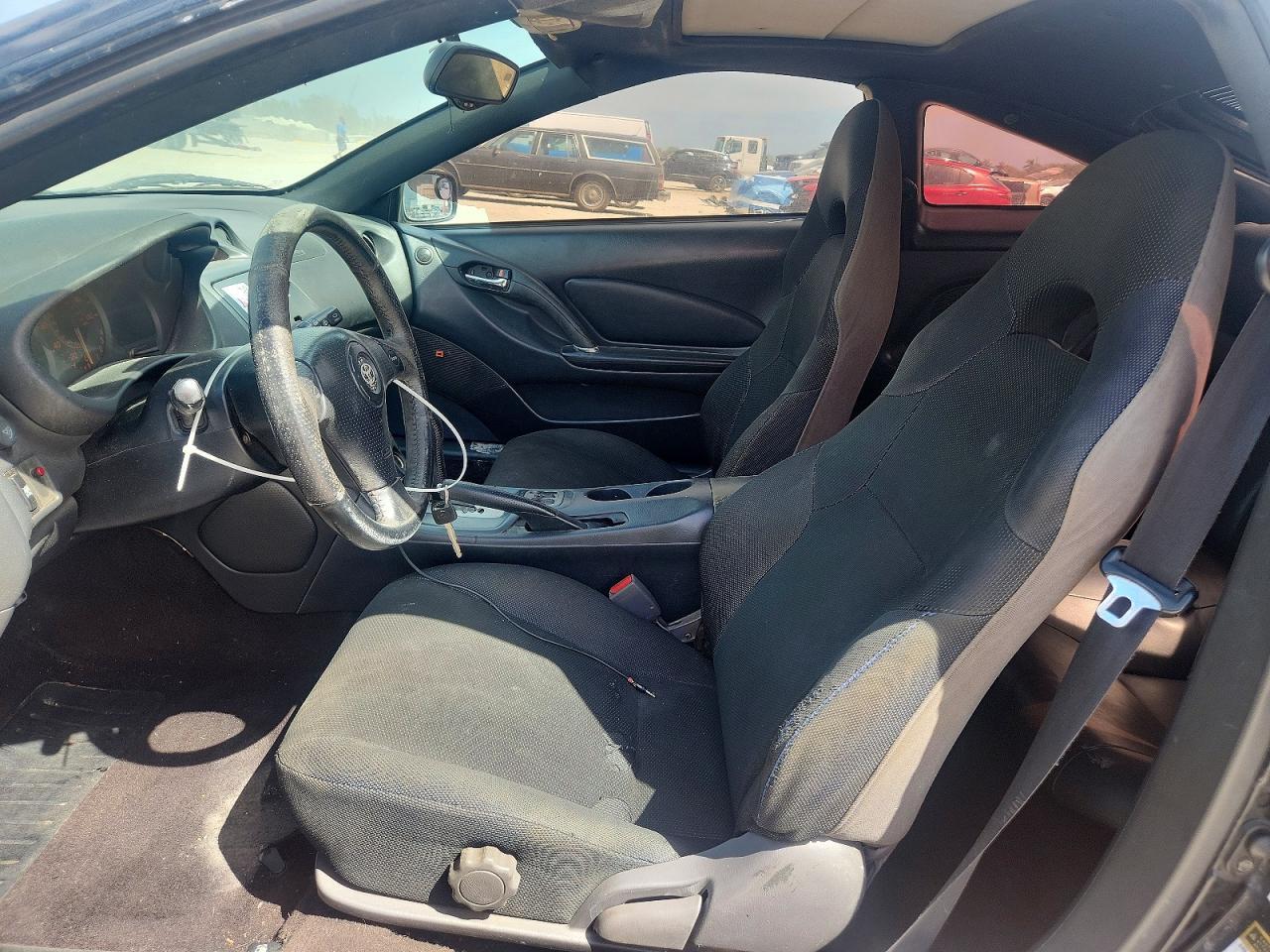 2004 Toyota Celica Gts - Image 7