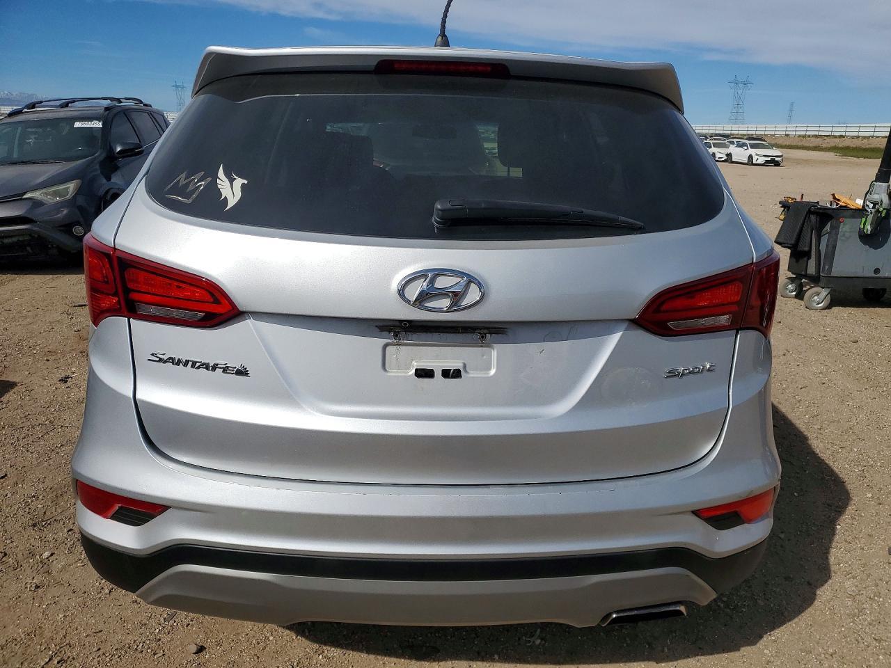 2018 Hyundai Santa Fe Sport 2.4L - Фото 6