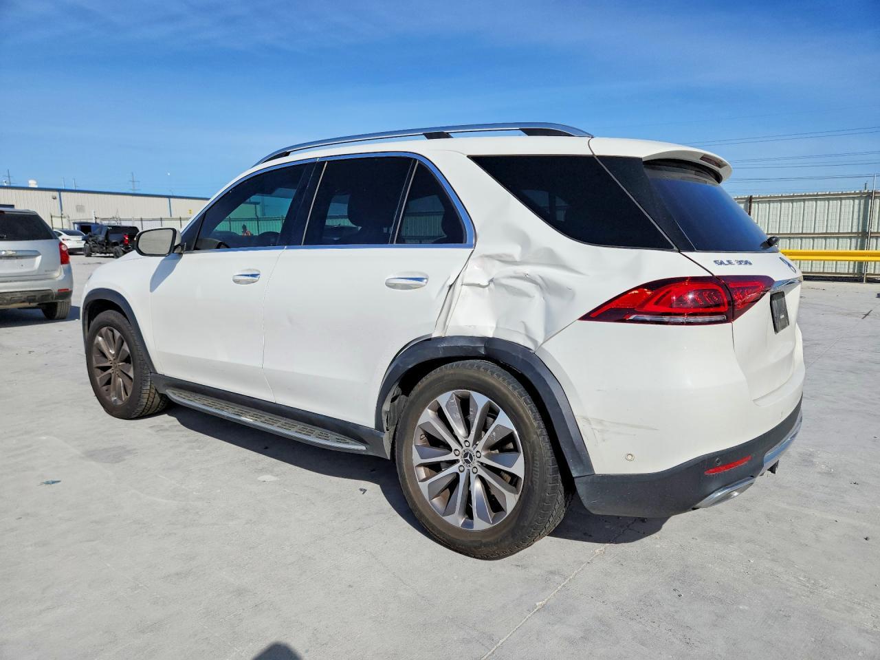 2020 Mercedes-Benz Gle 350 4Matic - Фото 2