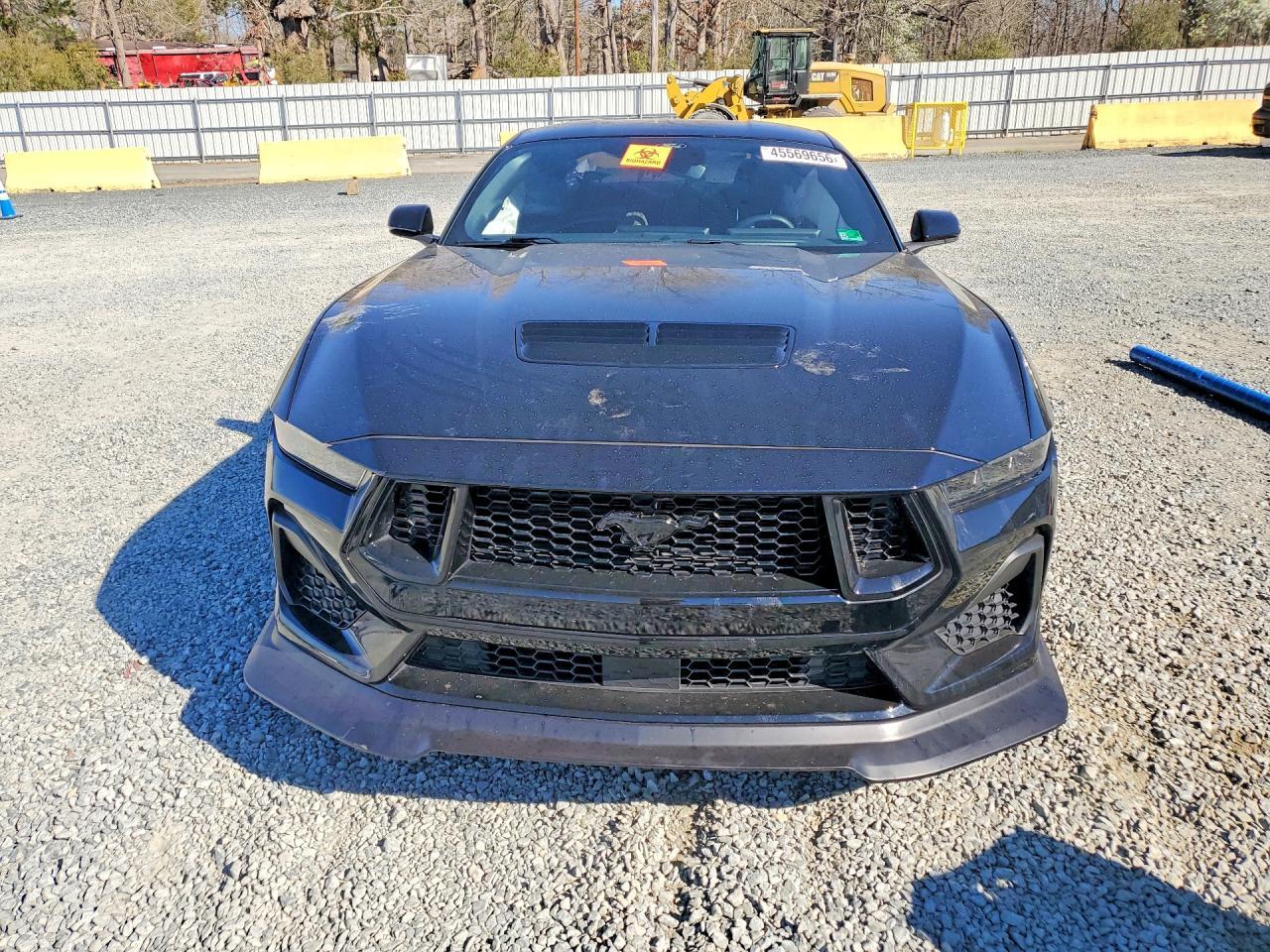 2024 Ford Mustang Gt - Фото 5