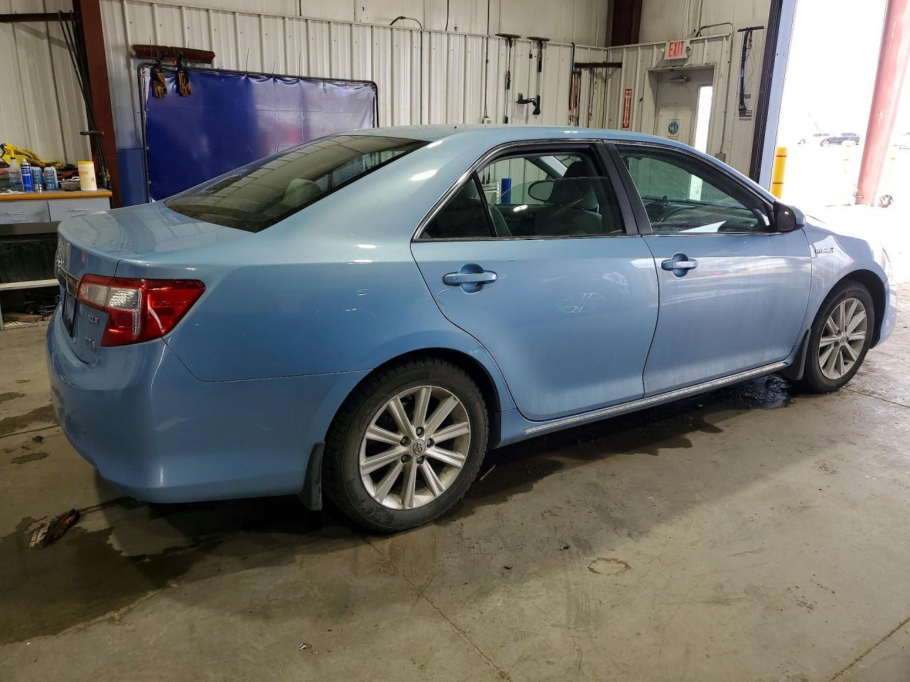 2012 Toyota Camry Hybrid Xle - Фото 3