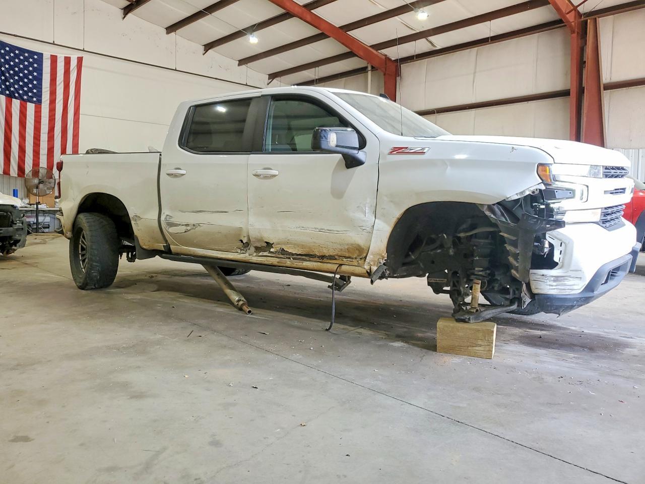 2022 Chevrolet Silverado Ltd K1500 Rst - Image 4