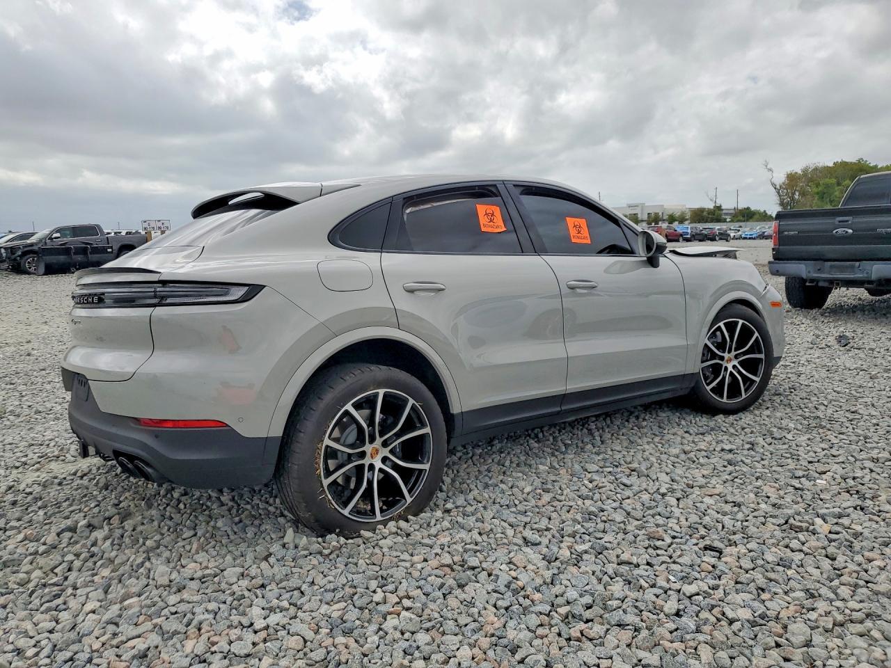 2025 Porsche Cayenne Coupe - Фото 3