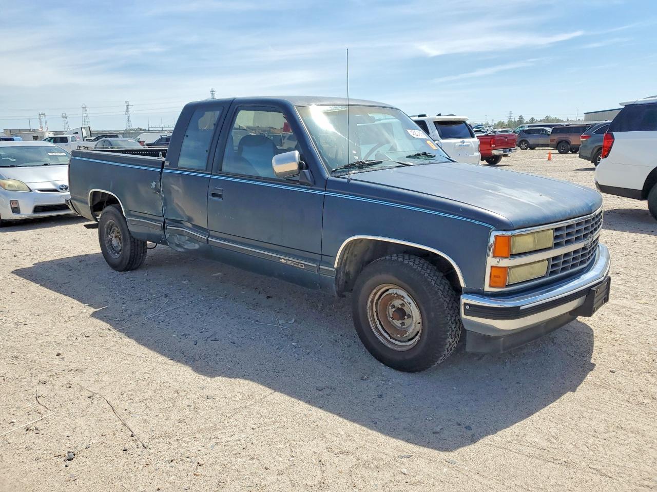 1992 Chevrolet Gmt-400 C1500 - Фото 4