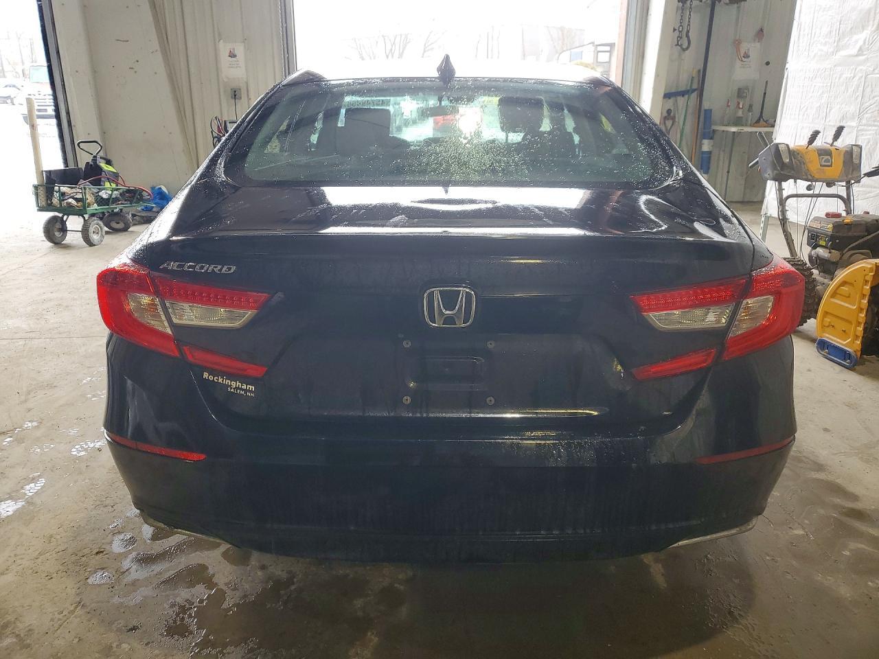 2018 Honda Accord Lx - Image 6