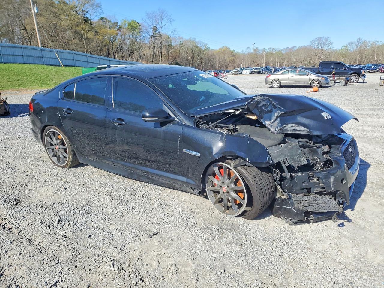 2015 Jaguar Xf 3.0 Sport Awd - Image 4