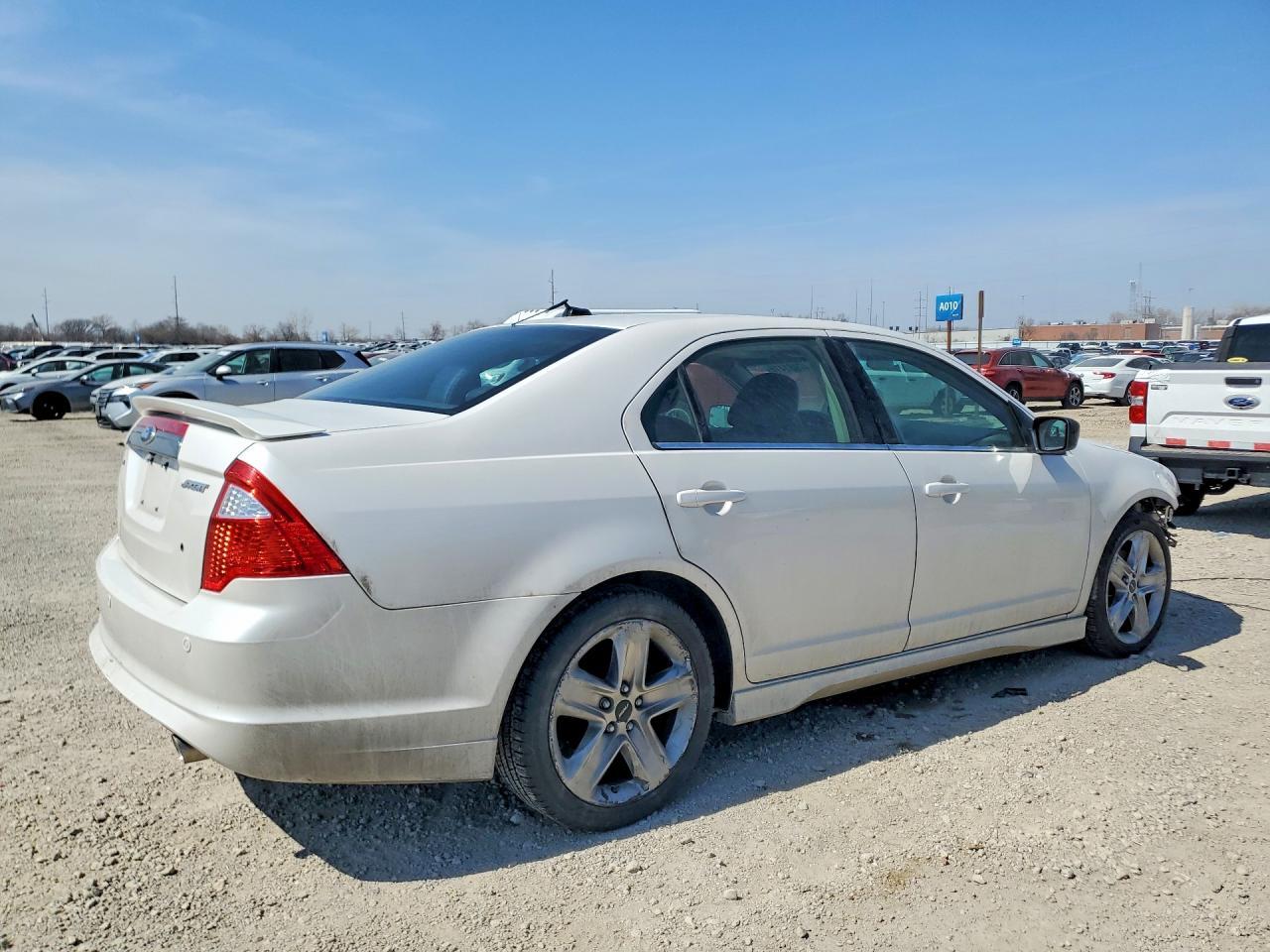 2012 Ford Fusion Sport - Image 3