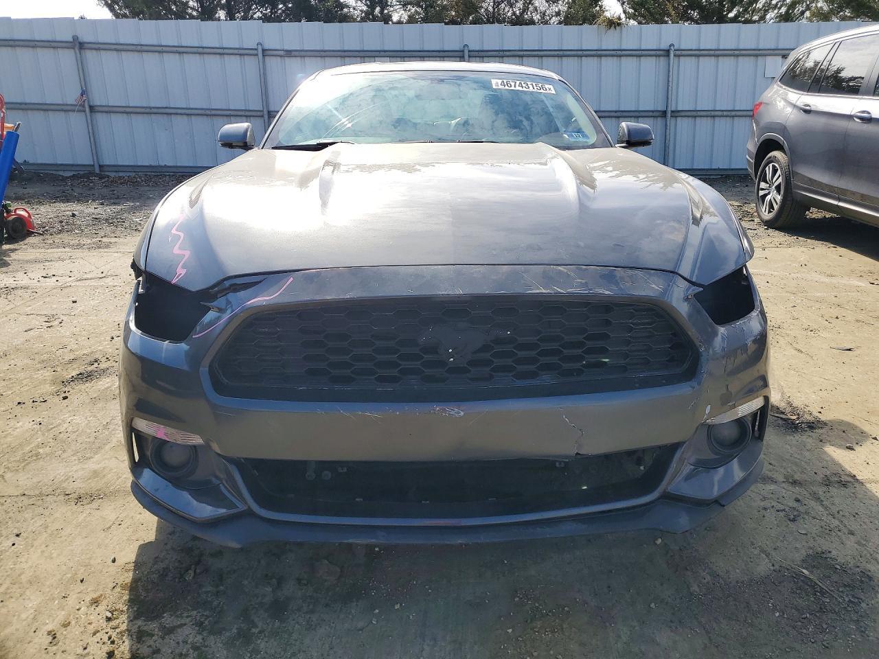 2015 Ford Mustang - Фото 5