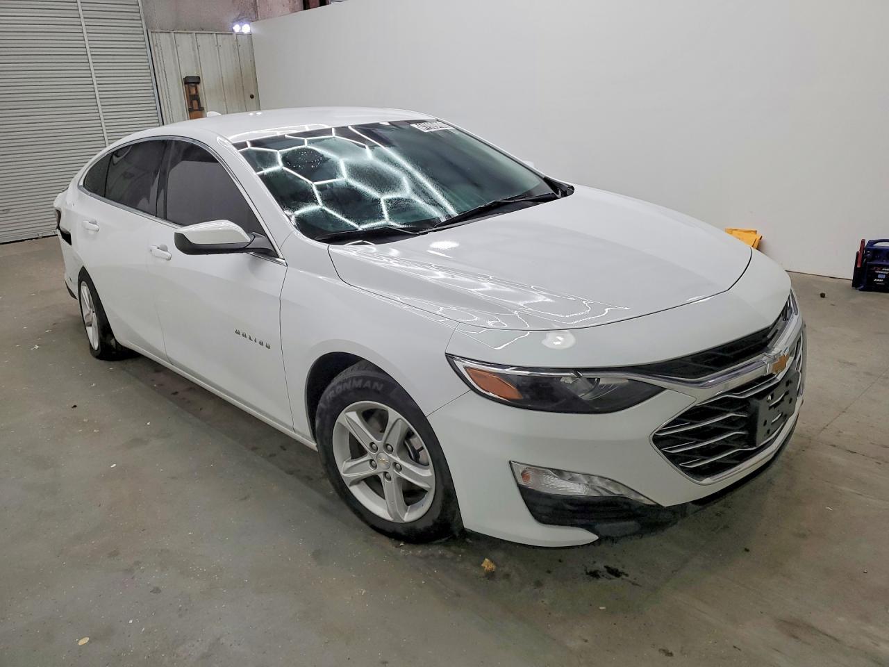 2024 Chevrolet Malibu Lt - Image 4