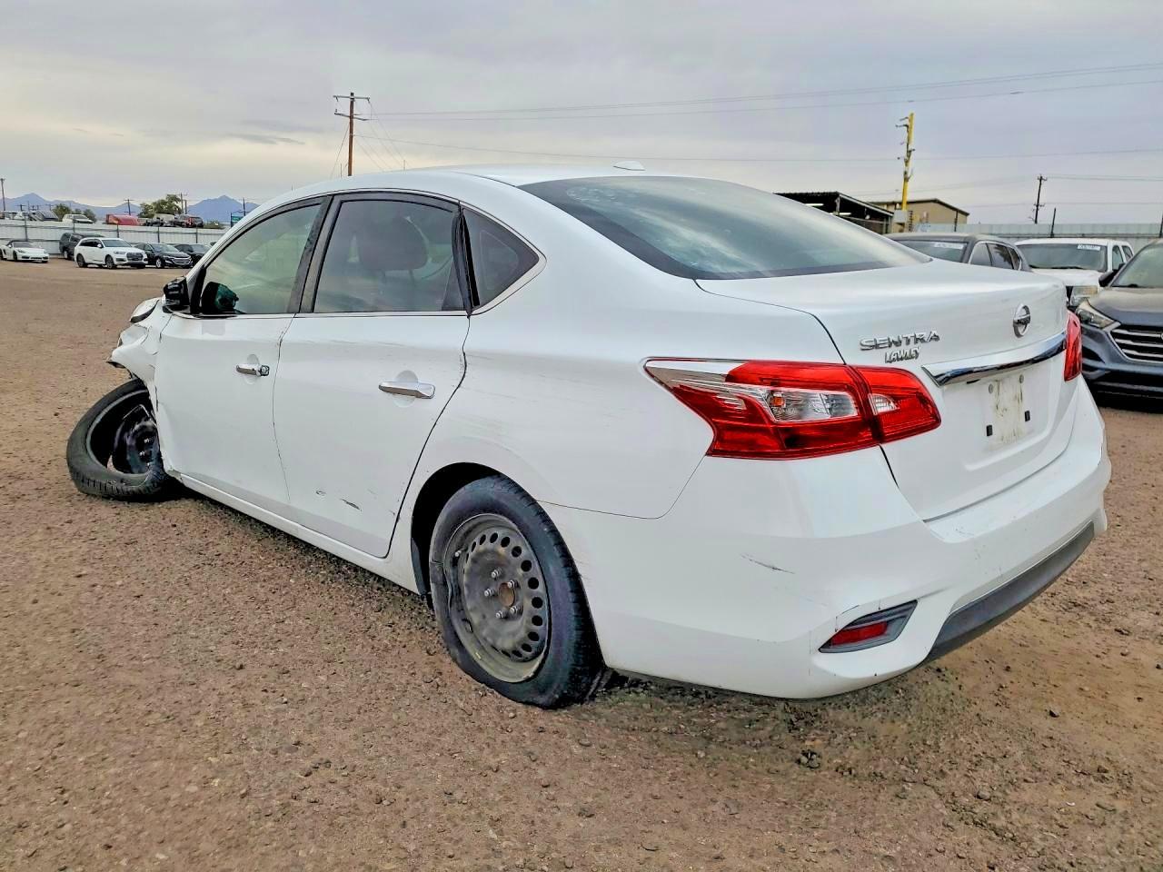 2017 Nissan Sentra Sv - Фото 2