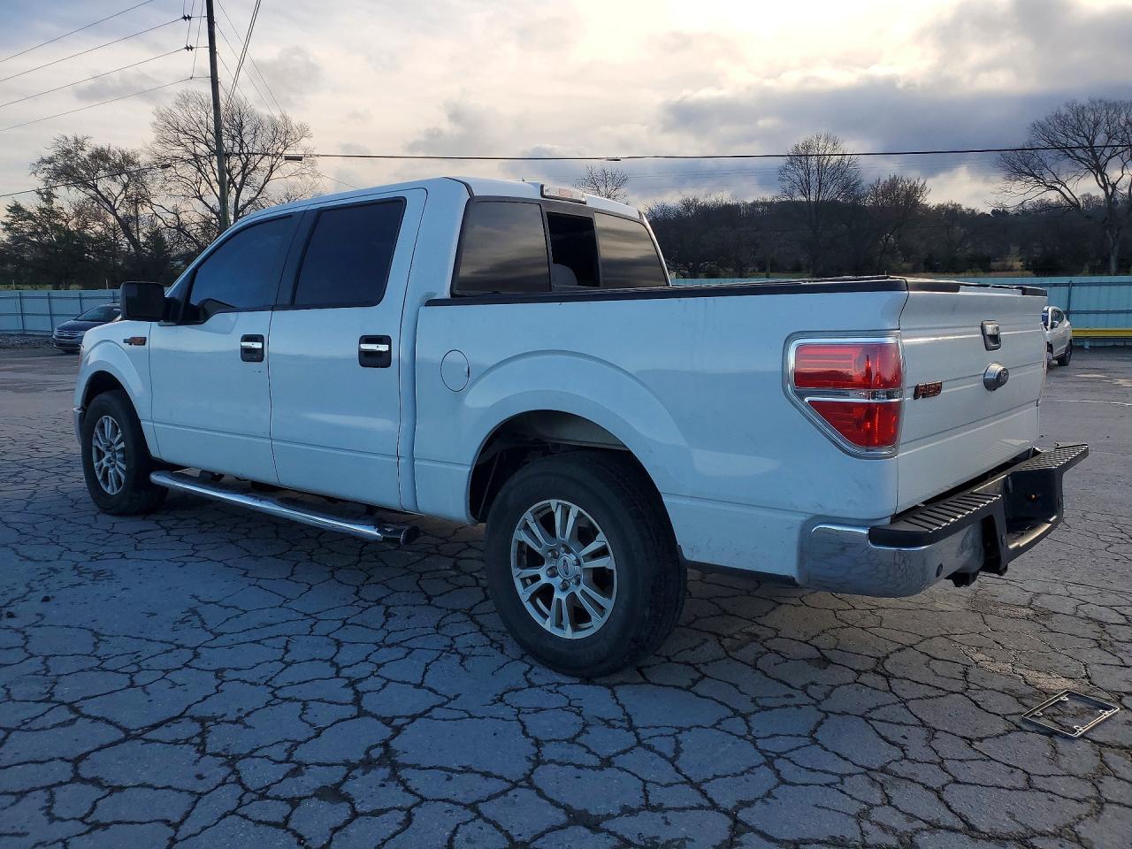 2014 Ford F150 Supercrew - Image 2