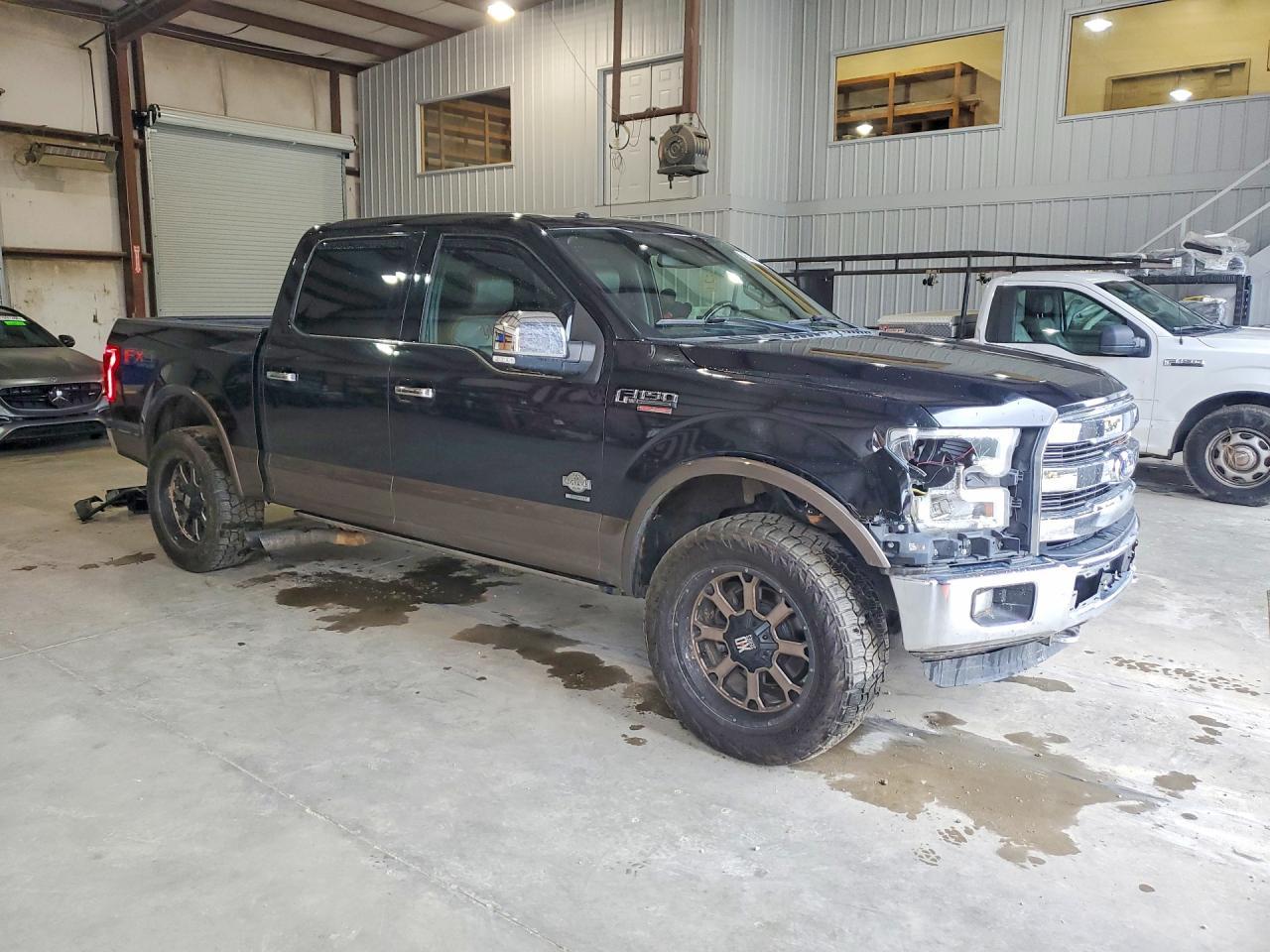 2015 Ford F150 Supercrew - Image 4