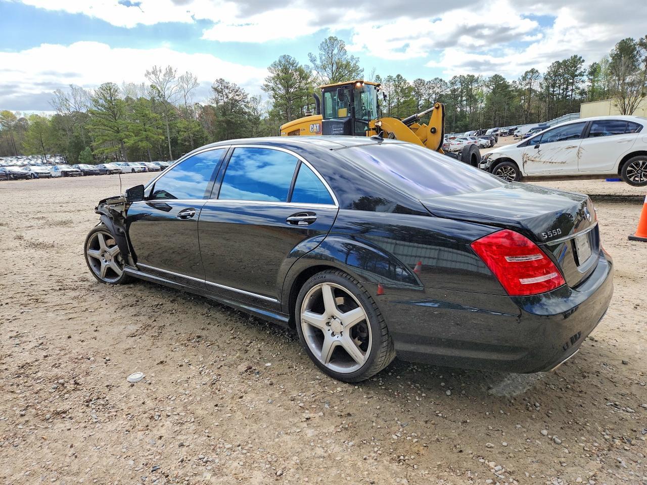 2010 Mercedes-Benz S 550 4Matic - Фото 2