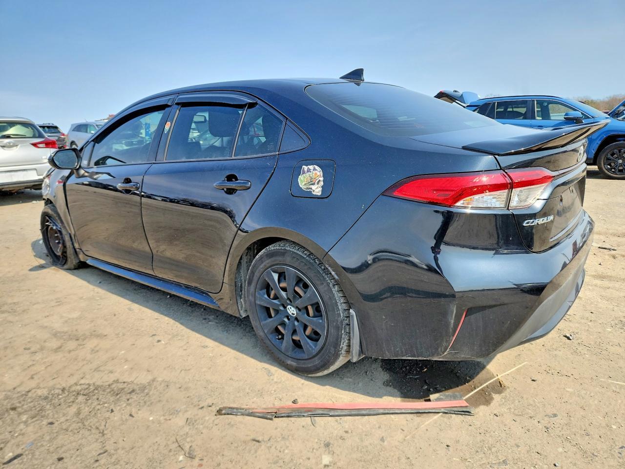 2021 Toyota Corolla Le - Фото 2