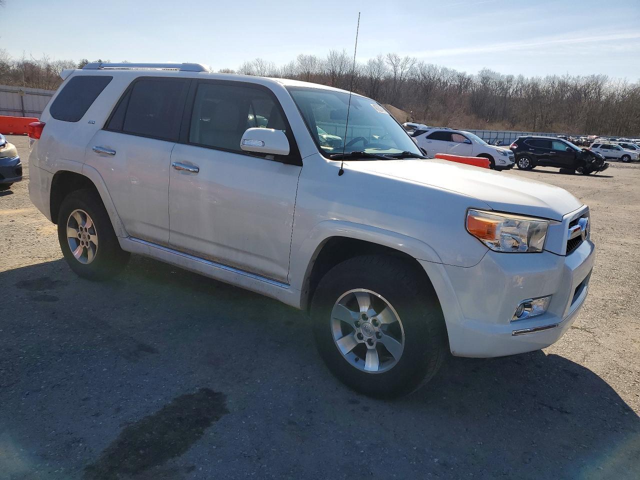 2013 Toyota 4Runner Sr5 - Фото 4