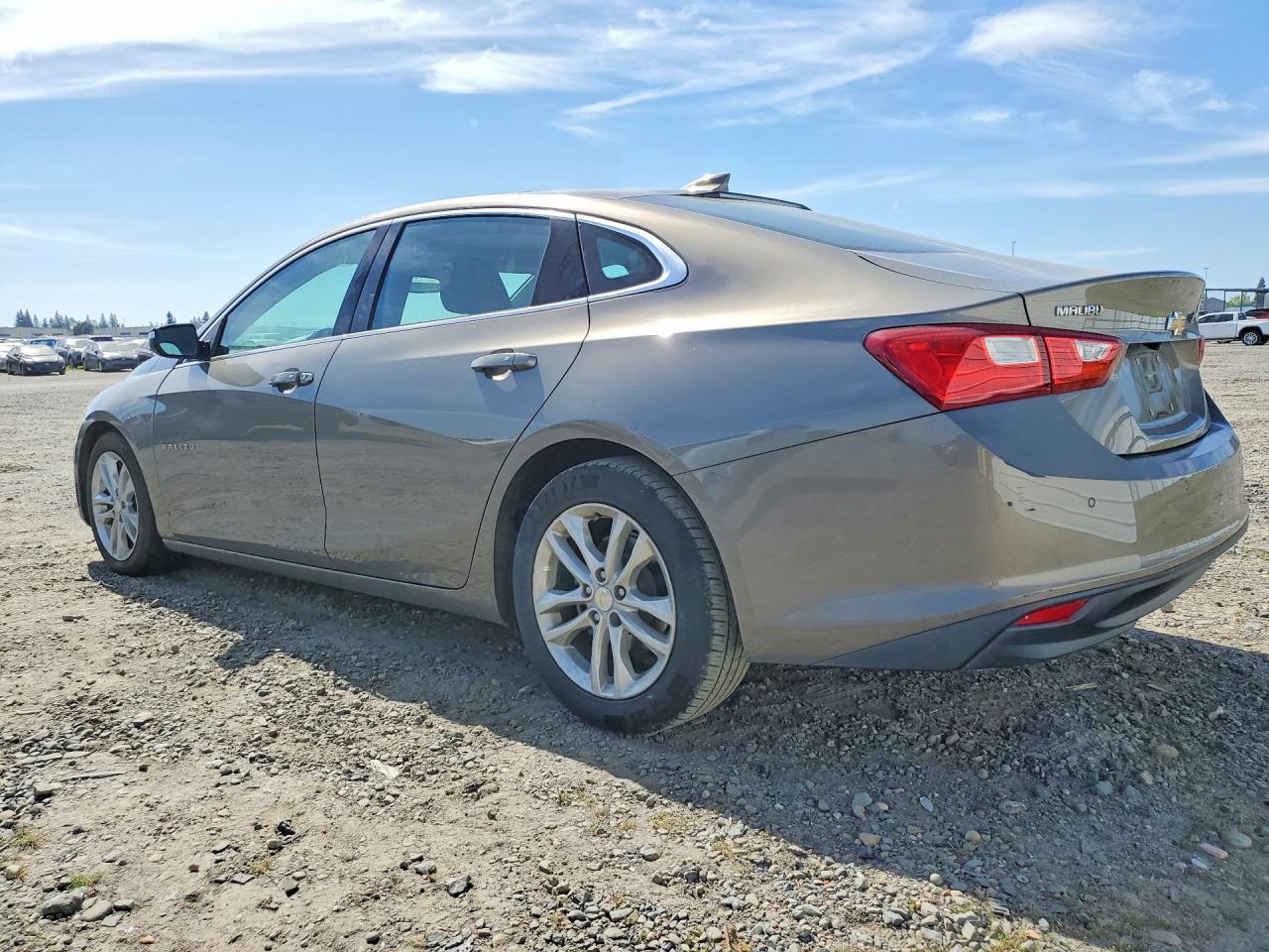 2018 Chevrolet Malibu Hybrid - Фото 2