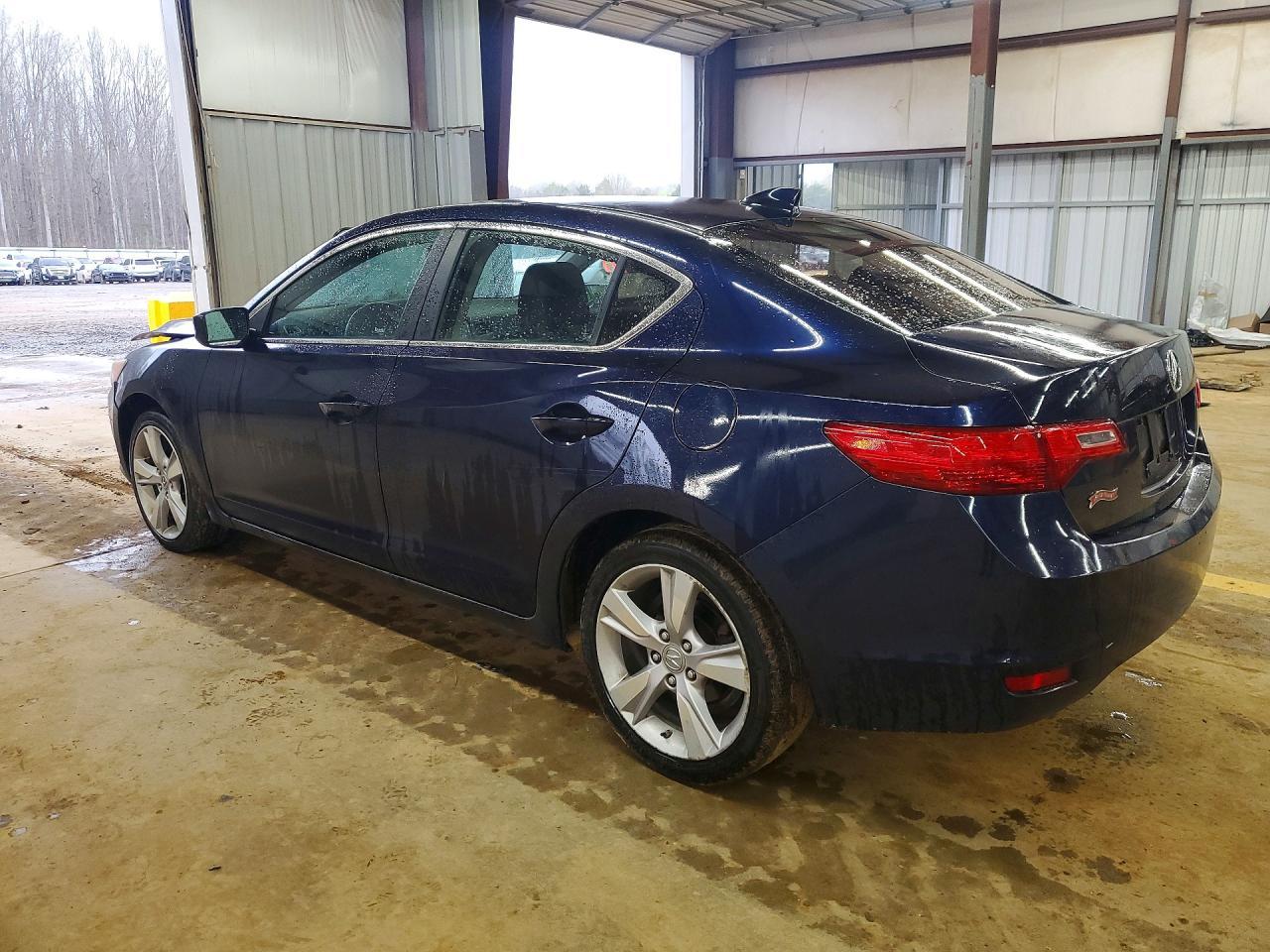 2015 Acura Ilx 20 - Image 2