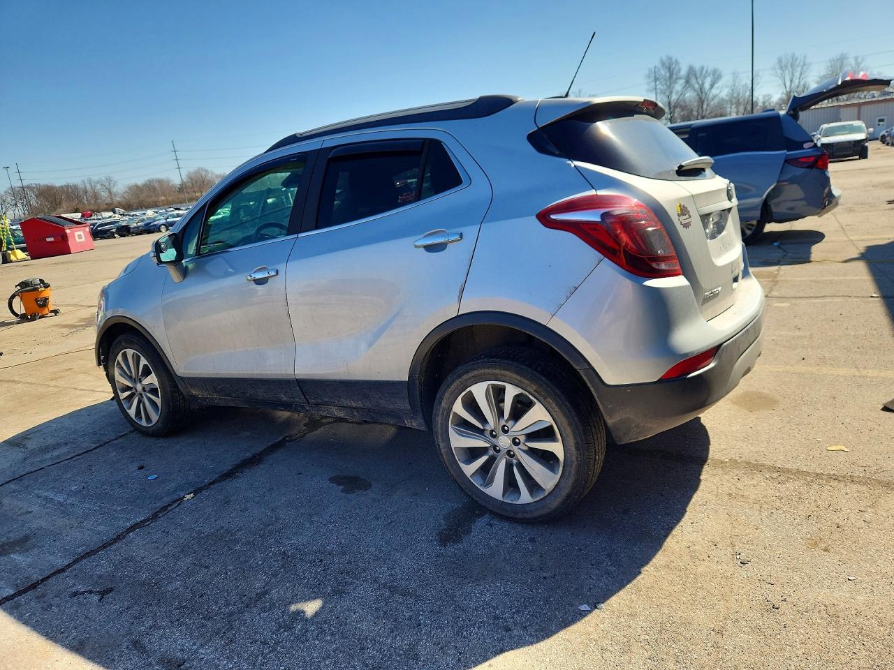 2017 Buick Encore Preferred - Фото 2