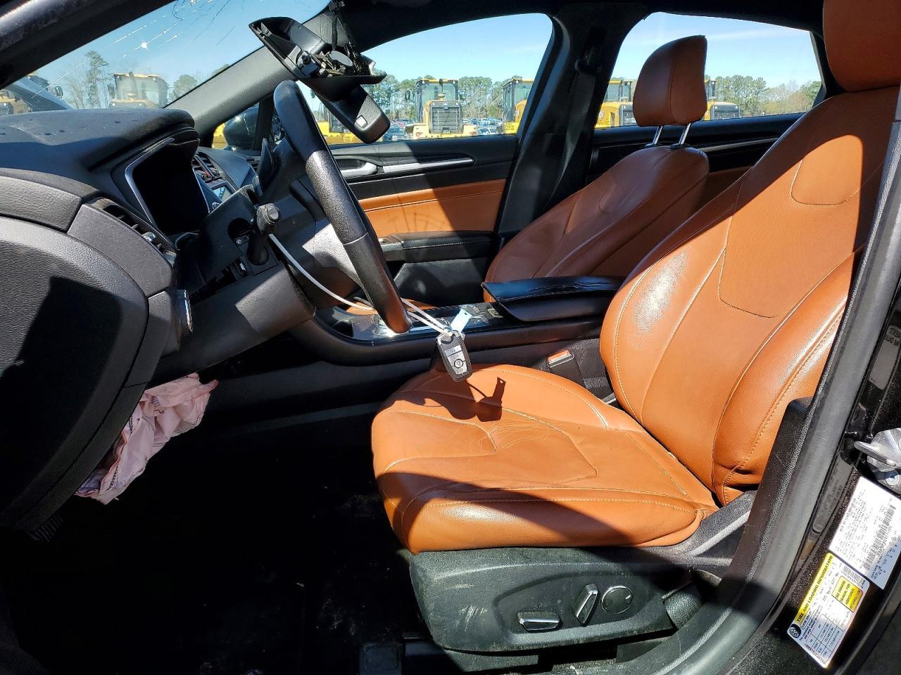 2020 Ford Fusion Titanium - Фото 7