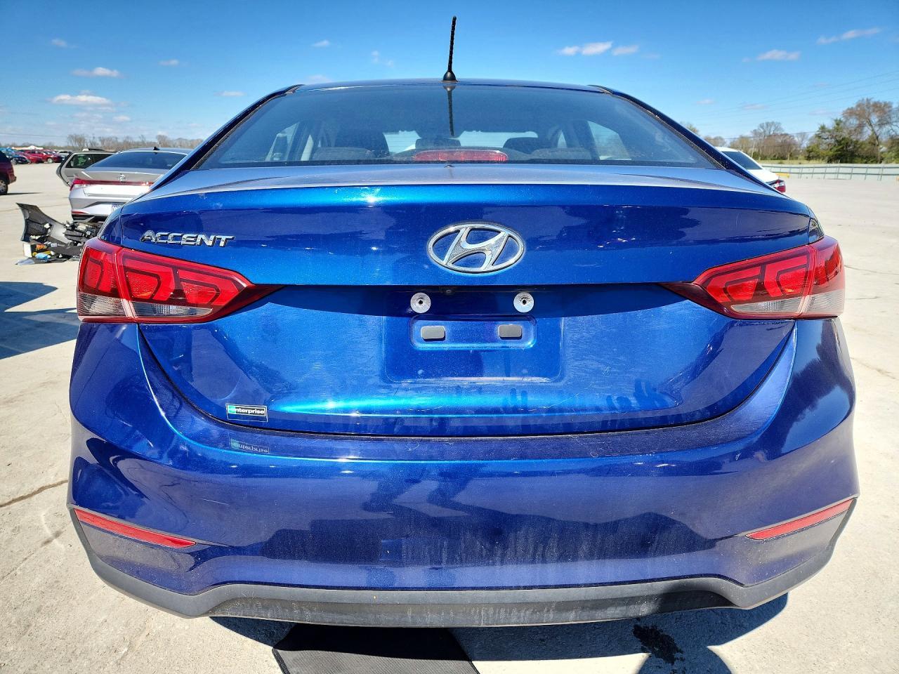 2019 Hyundai Accent Se - Image 6