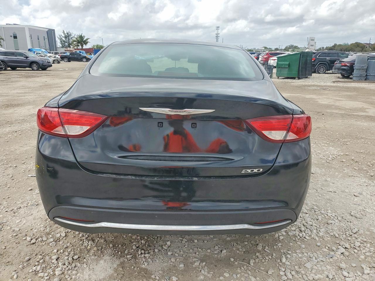 2015 Chrysler 200 Limited - Фото 6